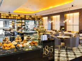 1823 Tea Lounge by Ronnefeldt